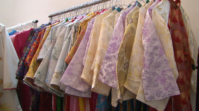 Bản tin Thời trang Plus số 10: NTK Kim Anh Phạm và áo dài The Jovial Studio