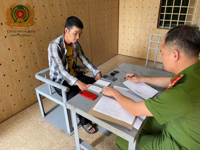 Đối tượng Nguyễn Thanh Tung tại cơ quan điều tra.