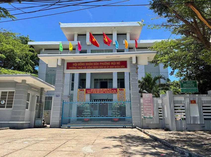 Trụ sở UBND phường Mũi Né.