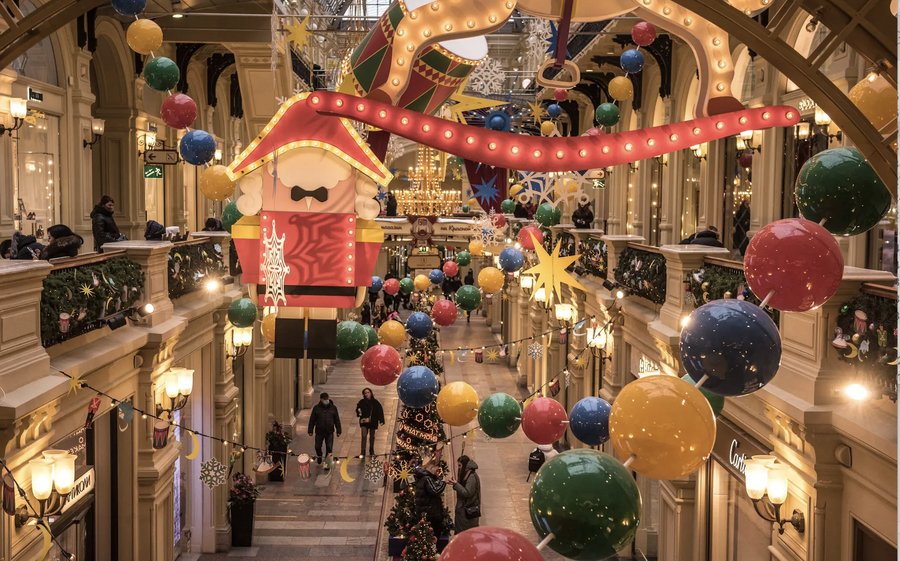 Các thương hiệu thời trang Italia tại Moscow (Ảnh: New York Times).