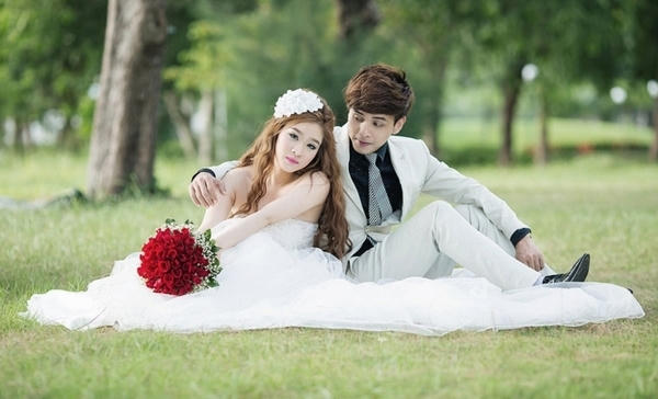Còn phía cô dâu cũng đang tiếp tục theo đuổi sự nghiệp nghệ thuật riêng của mình và chưa có ý định kết hôn lần nữa. Ảnh: internet.