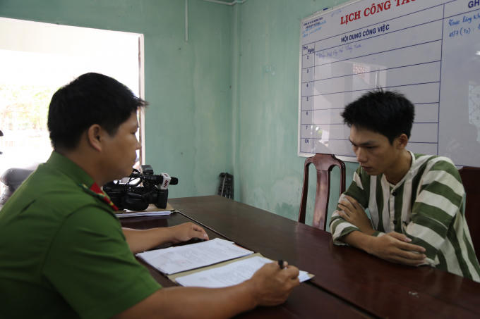 Tại cơ quan Công an, Sơn đã khai nhận toàn bộ hành vi phạm tội.