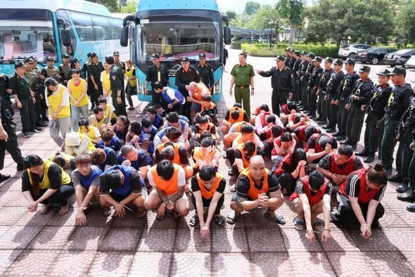 Các đối tượng liên quan bị bắt giữ.