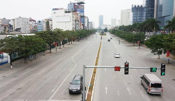 Không có lực lượng CSGT, người điều khiển phương tiện giao thông vẫn chủ động chấp hành quy định.