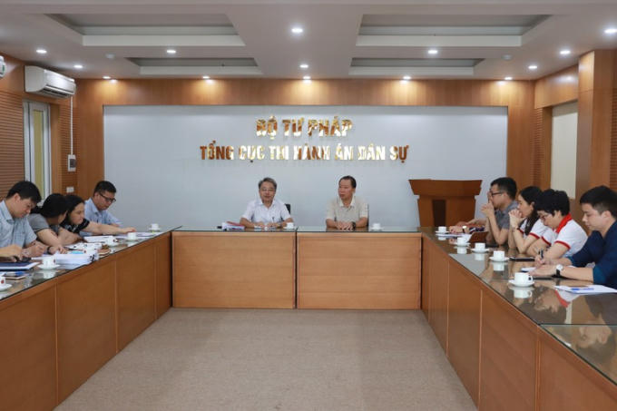 Anh594.