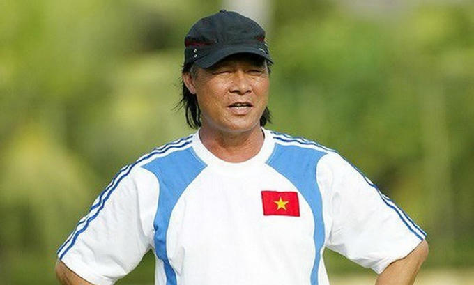 HLV Nguyễn Thành Vinh tin đội tuyển bóng đá Việt Nam có thể đá bại Nhật Bản. Ảnh: I.T