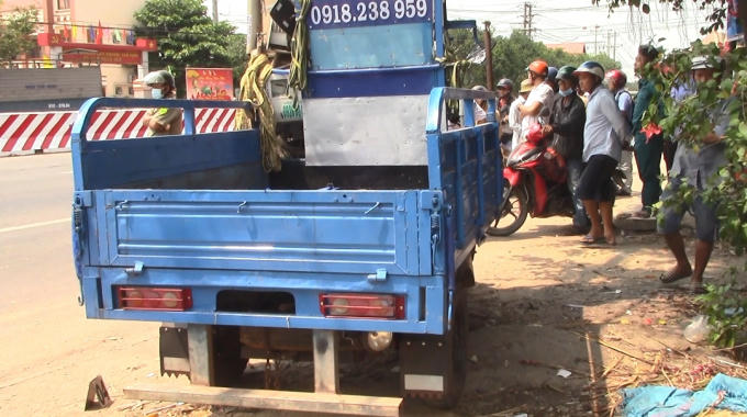 Xe ba gác tại hiện trường (Ảnh: Hà Bắc)
