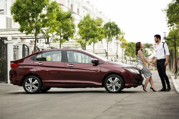 Với những ưu thế vượt trội cùng mức giá bán lẻ đề xuất hấp dẫn đã đem lại thành công ấn tượng về doanh số bán cho City 2016.