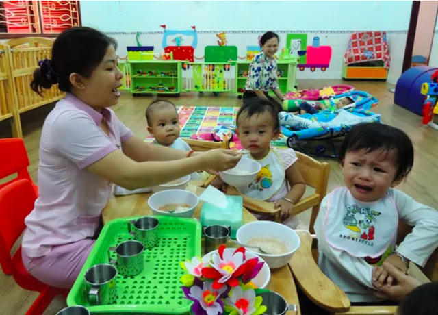 Bữa ăn của nhiều trường học tại TPHCM "trắng" thịt lợn (ảnh minh họa)