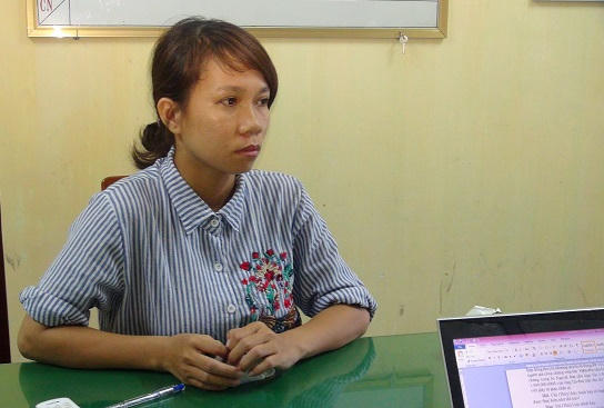 Nữ quái Mỹ Thùy tại cơ quan điều tra. Ảnh: CAQuangNgai.