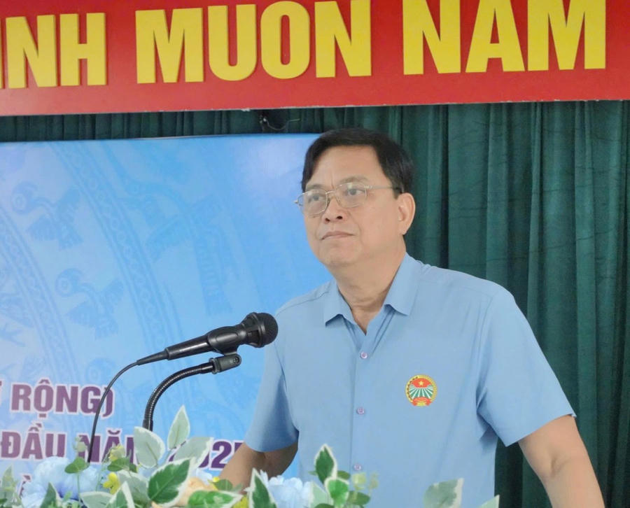 Ông Đỗ Trần Thịnh - Chủ tịch Hội Nông dân tỉnh Kiên Giang phát biểu tại Hội nghị