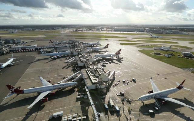 Slide - Điểm tin thị trường: Việt Nam có thêm hãng hàng không mới