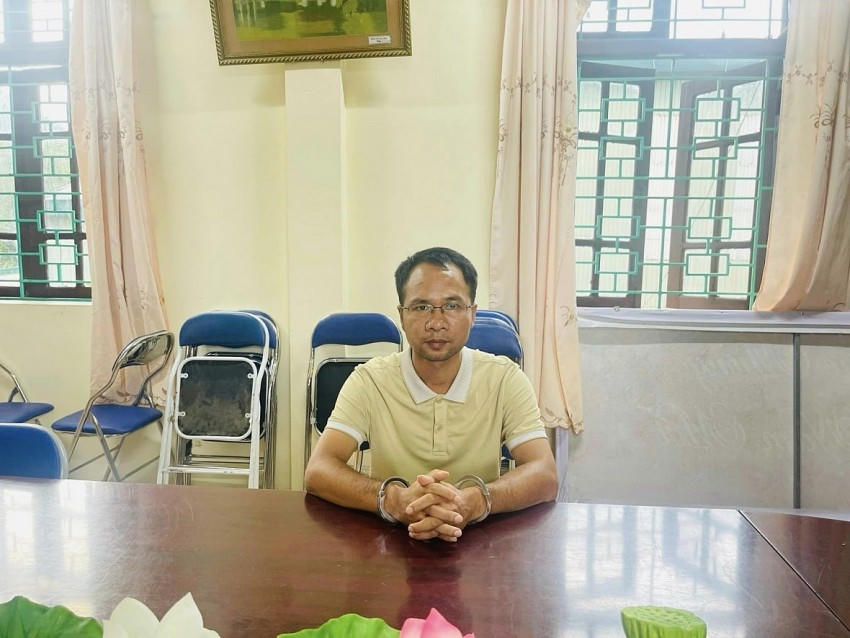 Bị ca Lê Văn Duẩn.