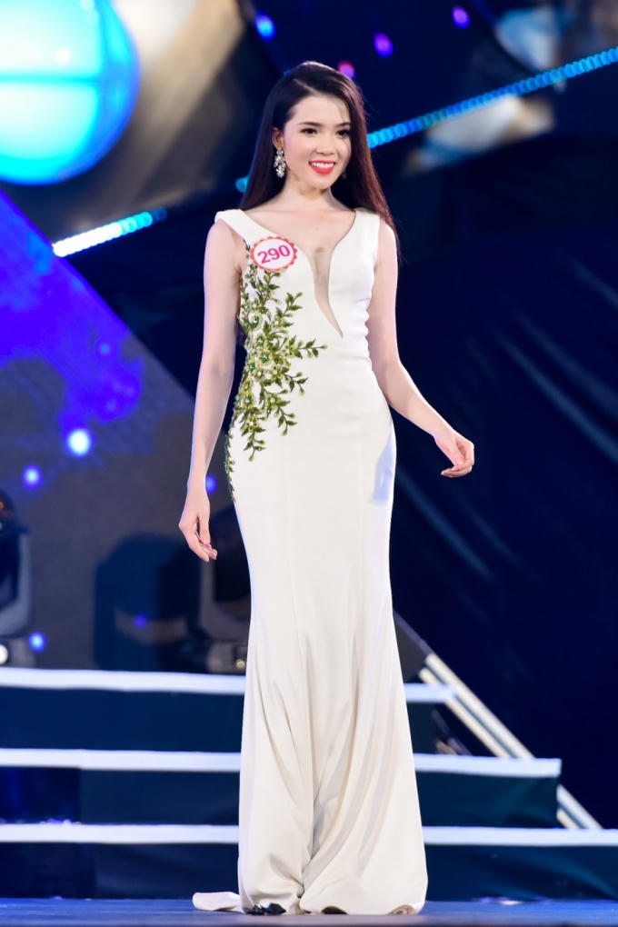 Huỳnh Thúy Vi.