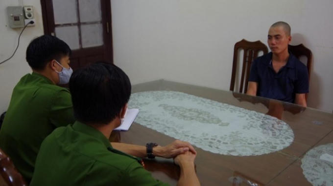 Đối tượng Vinh tại cơ quan Công an.