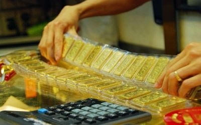 Vàng xuống ngưỡng 32,94 – 33,00 triệu đồng/lượng.