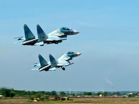 Việt Nam sắp có ba trung đoàn trang bị tiêm kích Su-30MK2