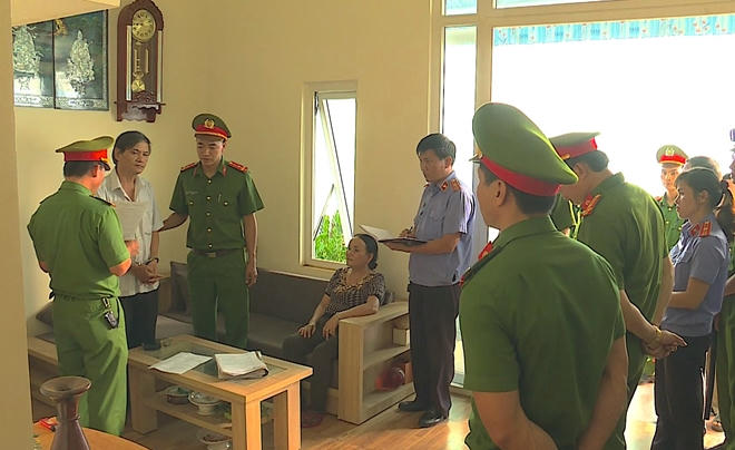 Anh32.