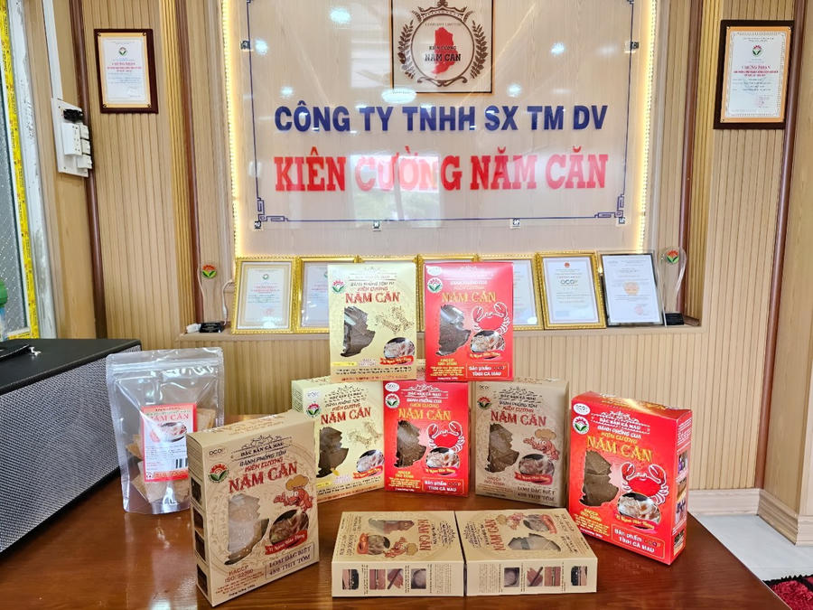Bánh phồng tôm Kiên Cường - đạt OCOP 4 sao.