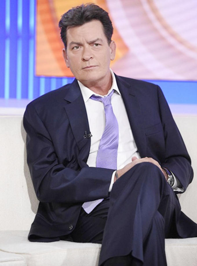 Tuần trước, ông bố năm con Charlie Sheen đã thừa nhận dương tính HIV trên kênh NBC. Ảnh: Internet