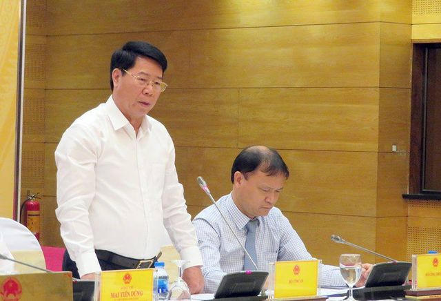 Thứ trưởng Bộ Công an Bùi Văn Nam trả lời câu hỏi của phóng viên tại buổi họp báo Chính phủ thường kỳ tháng 3