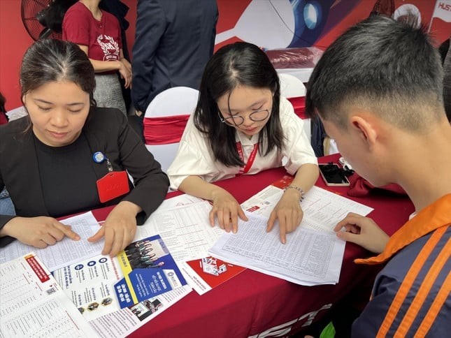 Bộ GD&ĐT yêu cầu cơ sở đào tạo rà soát toàn bộ tổ hợp và phương thức xét tuyển. (Ảnh: Nghiêm Huê)