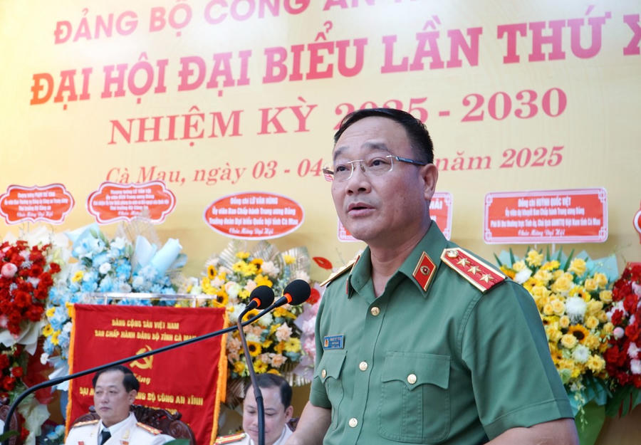 Thượng tướng Phạm Thế Tùng - Ủy viên BTV Đảng uỷ Công an Trung ương, Thứ trưởng Bộ Công an, phát biểu chỉ đạo Đại hội.