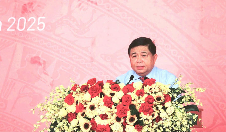 Phó Thủ tướng Nguyễn Chí Dũng phát biểu tại lễ khởi công