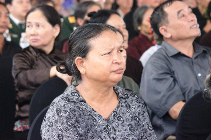 Người dân quê nhà rơi lệ xem Lễ truy điệu Chủ tịch nước Trần Đại Quang