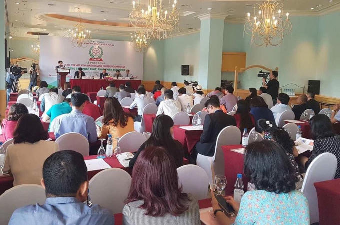 Toàn cảnh lễ phát động.