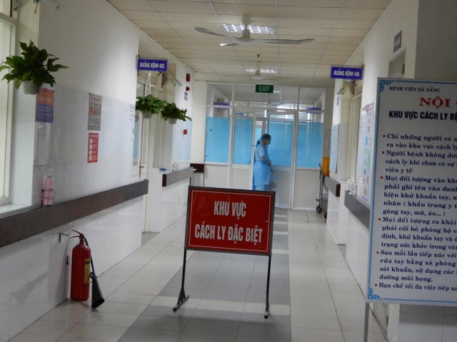 Tính 8h ngày 3/2, tại TP Đà Nẵng đang theo dõi 25 trường hợp nghi ngờ bệnh viêm đường hô hấp cấp do chủng mới của virus corona