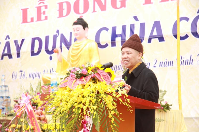 Thượng tọa Thích Thanh Quyết - Phó Chủ tịch HĐTS TƯ GHPG VN, Trưởng ban trị sự Phật giáo Tỉnh Quảng Ninh phát biểu tại Lễ khởi công.