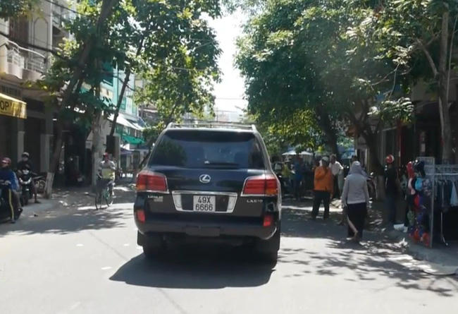 Vụ tai nạn giao thông nghiêm trọng khiến 2 người chết tại chỗ, 1 người chết trong bệnh viện, 6 người bị thương nặng được cấp cứu trong bệnh viện Đa khoa tỉnh Bình Định