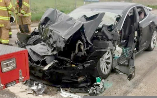 12 hãng ô tô lớn phải cung cấp dữ liệu hệ thống trợ lái