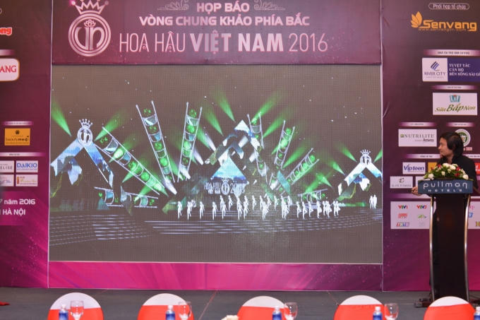 Sân khấu  ngoài trời của đêm Chung khảo phía Bắc HHVN.
