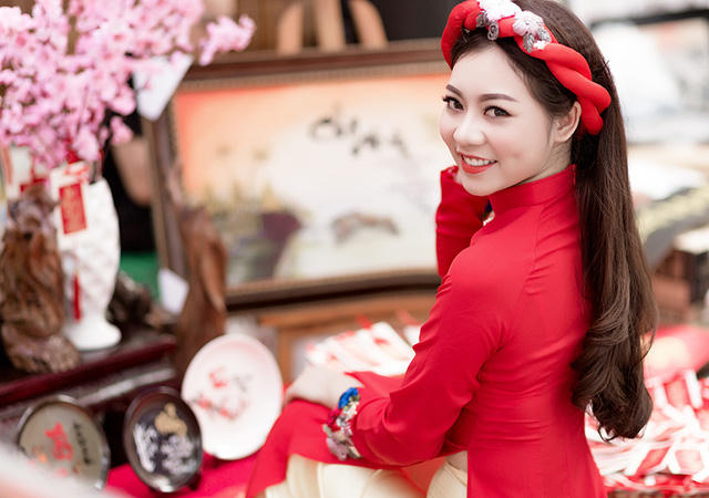 Nhân dịp Tết sắp đến, Trúc ghé thăm khu chợ xuân.