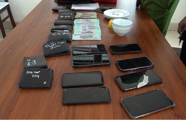 Tang vật chuyên án - Công an Nghệ An.