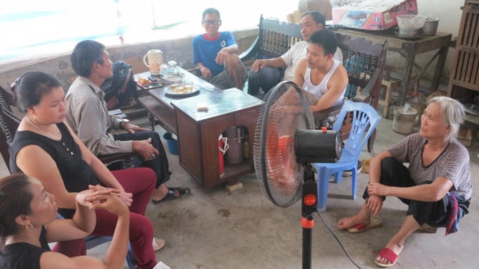 Gia đình bệnh nhi 9 tháng tuổi cho biết, chiều qua đại diện BV Nhi TW đã về thắp hương và gửi lời xin lỗi đến gia đình.