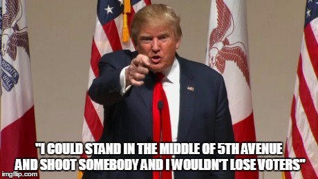 1 số hình ảnh trên tỷ phú Donald Trump trên Hashtag của bà Karen Bass. (Ảnh: Twitter)