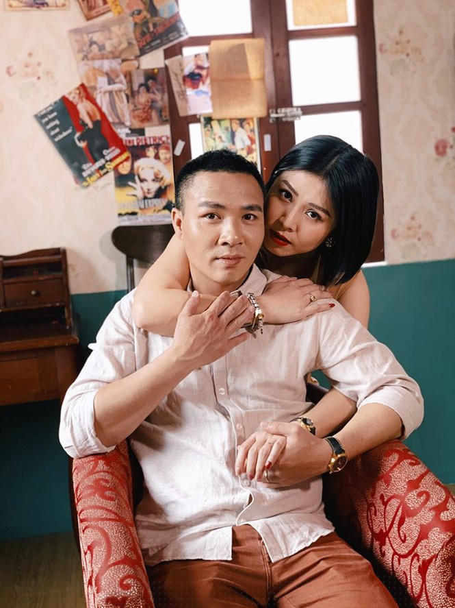 MC Hoàng Linh tung ảnh 'tình bể bình' với ông xã gây 'sốt' - ảnh 9