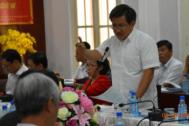 Ông Đoàn Ngọc Hải cho rằng cán bộ địa phương buông lỏng quản lý vỉa hè rõ ràng là để trục lợi.