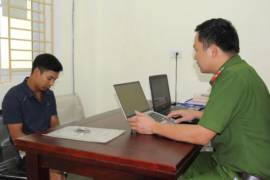 Nguyễn Văn Côi tại cơ quan Công an - Ảnh Công an Nghệ An.
