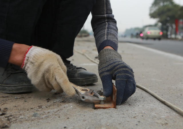 Dự kiến công tác tháo dỡ khoảng hơn 1 tuần thì hoàn thành.