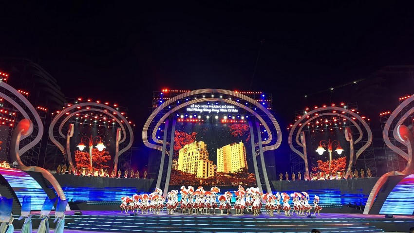 Tổng duyệt chương trình nghệ thuật khai mạc Lễ hội Hoa Phượng Đỏ - Hải Phòng 2024.