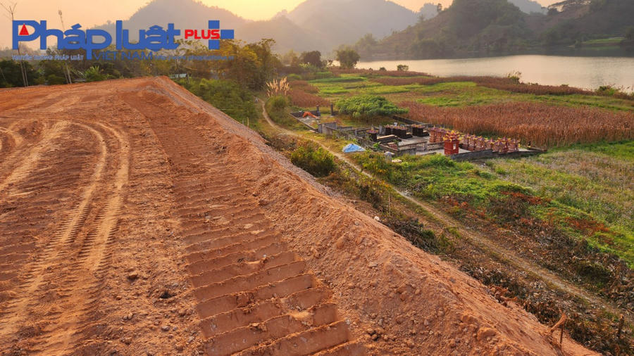 z3991174606562_f0cff16180d8e002e2d85e596b6a7177