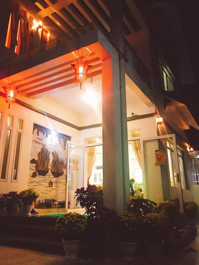 D&agrave;n sao khoe kh&ocirc;ng gian gia đ&igrave;nh ng&agrave;y Tết v&agrave; gửi lời ch&uacute;c mừng năm mới