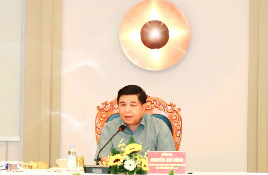 Phó Thủ tướng Chính phủ Nguyễn Chí Dũng phát biểu chỉ đạo