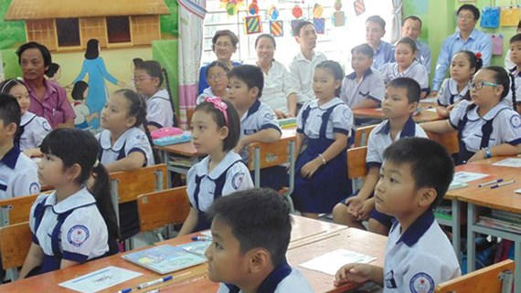 Cấp Tiểu học, UBND TP yêu cầu không nhận học sinh học sớm tuổi và học sinh trái tuyến ngoài quận, huyện.  (Ảnh minh họa. Nguồn: SGGP)