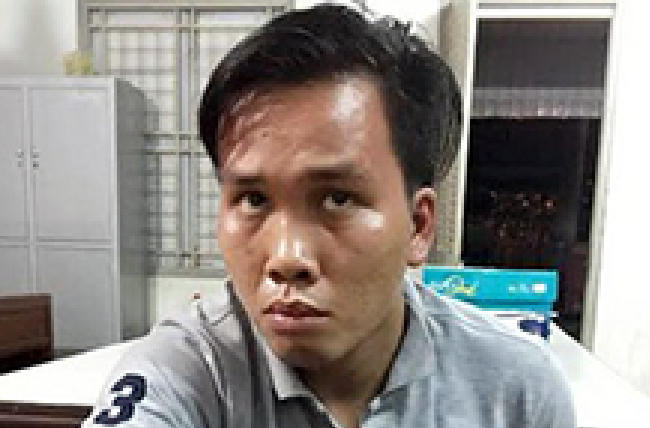 Nghi phạm bị bắt giữ. Ảnh: C&ocirc;ng an TP.HCM.