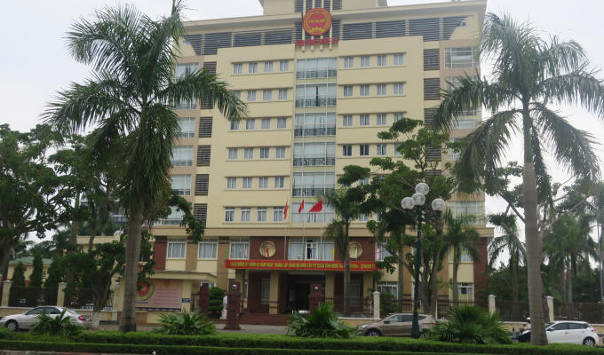 8-ca-nhan-tai-nghe-an-duoc-huy-bo-tam-hoan-xuat-canh-204900